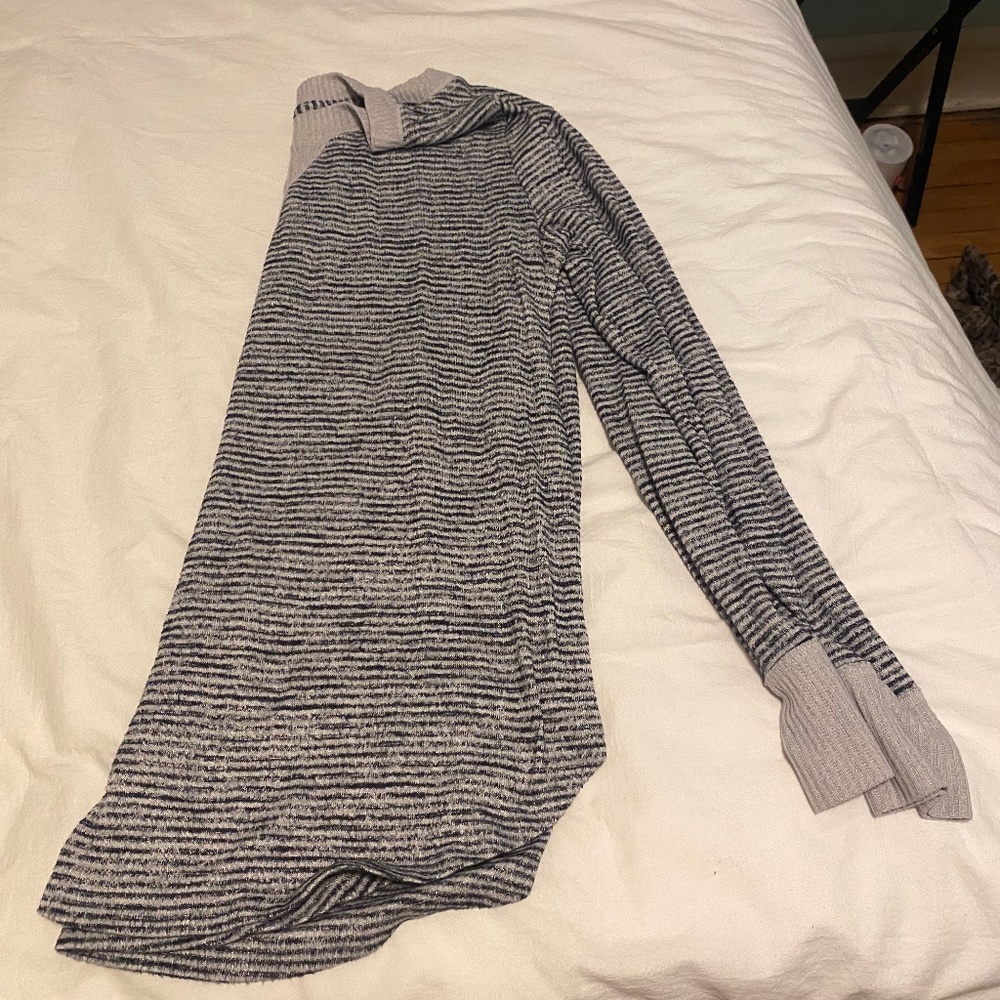 Abercrombie Lounge Crewneck Shirt